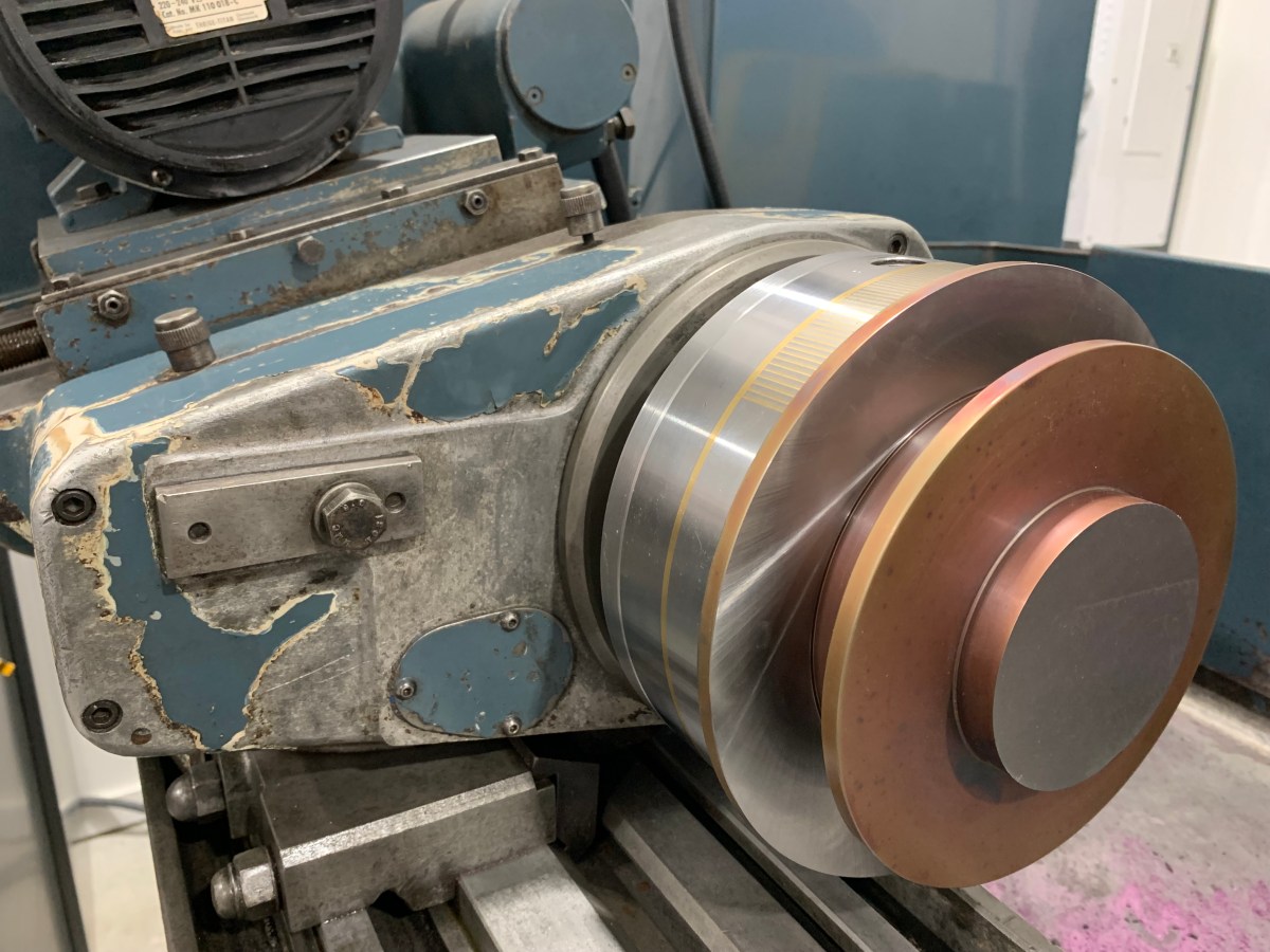 Side Grinding on Jones &&nbsp;Shipman